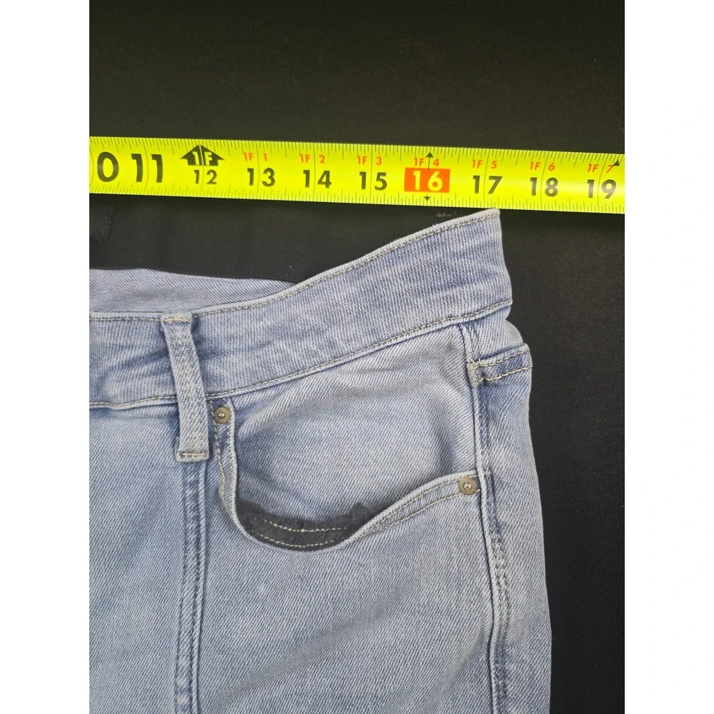 LuLaRoe Womens Size 36 Light Wash Front Seam Straight Leg Elastic Waist Jeans